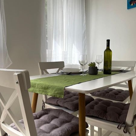 רייקה Modern Apartment In The Old Part Of Town מראה חיצוני תמונה
