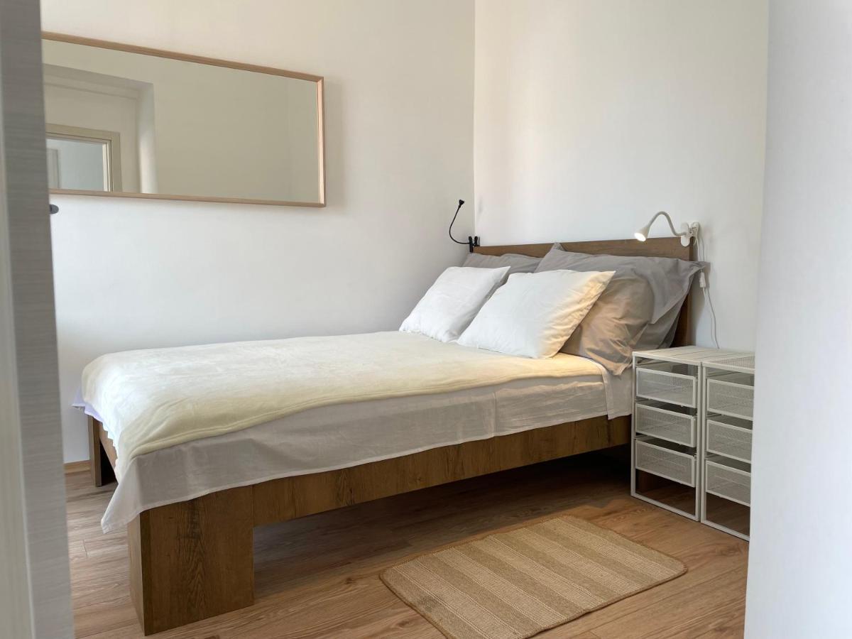 רייקה Modern Apartment In The Old Part Of Town מראה חיצוני תמונה